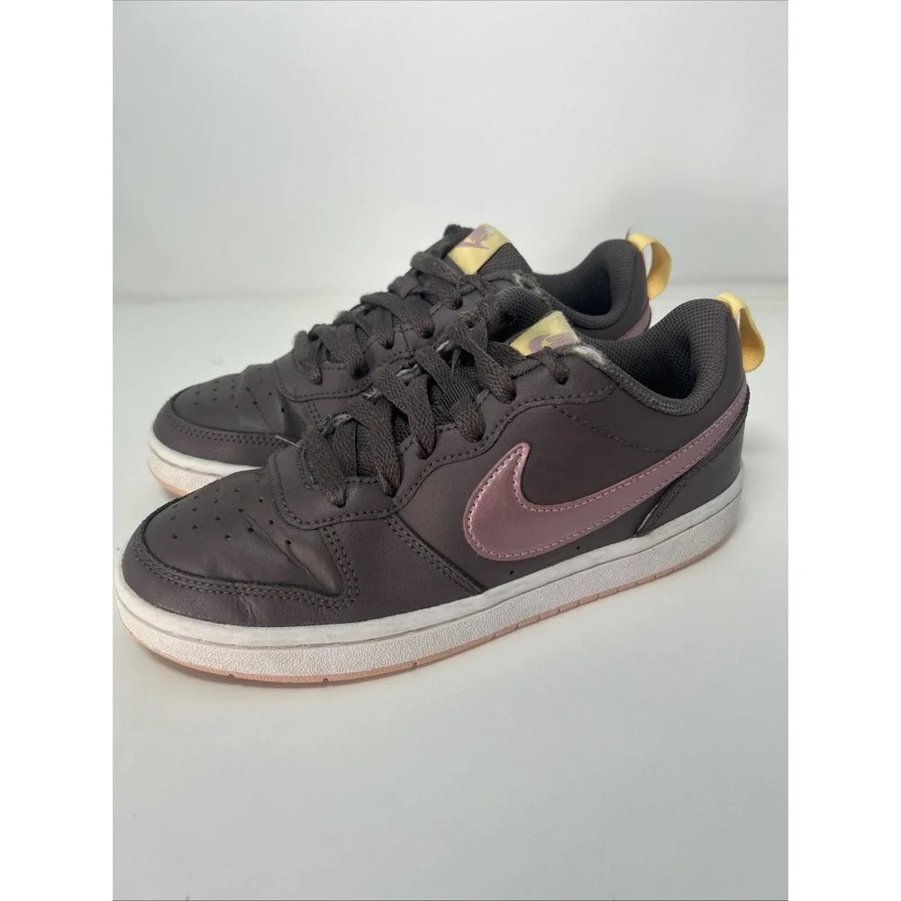 Nike Court Borough Low 2 GS Shoes Youth‎ Sz 4Y Women Sz 5.5 Violet White BQ5448